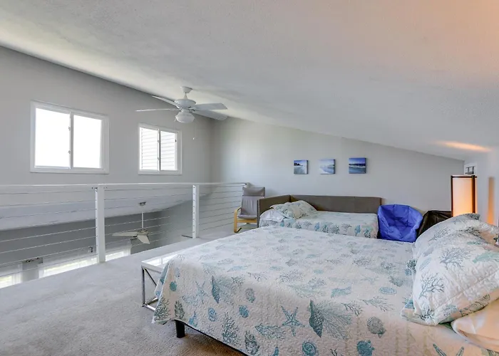 Apartamento Heated Pool, Steps To Indian Shores Condo! *