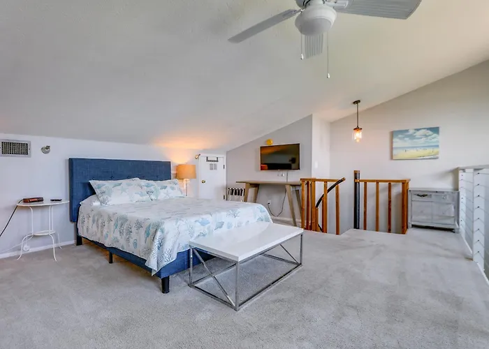 Apartment Heated Pool, Steps To Indian Shores Condo! *